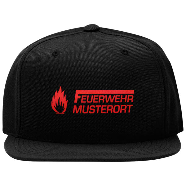 Snap Back Cap Unisex | Feuerwehr F Flamme mit Ortsname Basic Rot