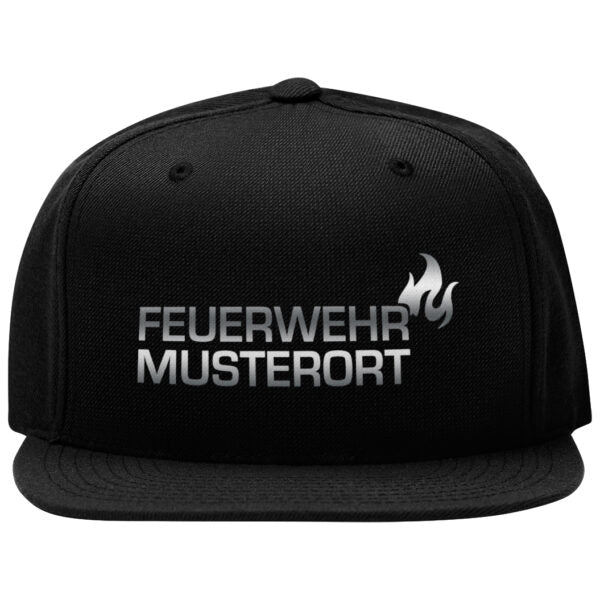 Snap Back Cap Unisex | Feuerwehr Flamme mit Ortsname Schwarz